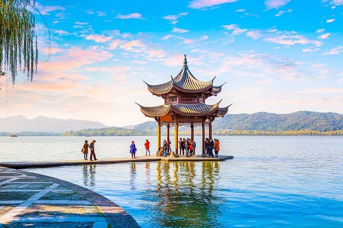 Private Hangzhou Day Tour to West Lake, Lingyin Temple, Tea Village, Old Pagoda - Meijiawu Tea Village: The Green Heart of Hangzhou