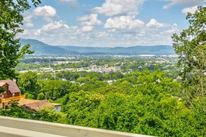 Private Helicopter Tour over South Chattanooga TN - What to Expect from the Helicopter Tour in Chattanooga