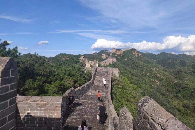 Private Jinshanling Great Wall Hiking Tour with Option - Who is This Tour Best For?
