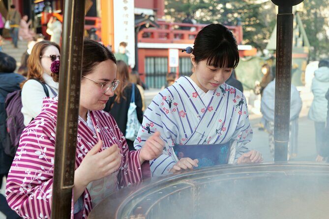 Private Kimono Photo Shooting tour at Asakusa by Local Japanese - The Itinerary: A Balance of Sightseeing and Photography