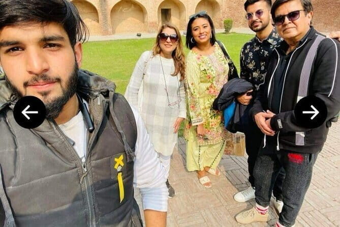 Private Lahore Full Day Sightseeing Tour - What to Expect at Each Stop