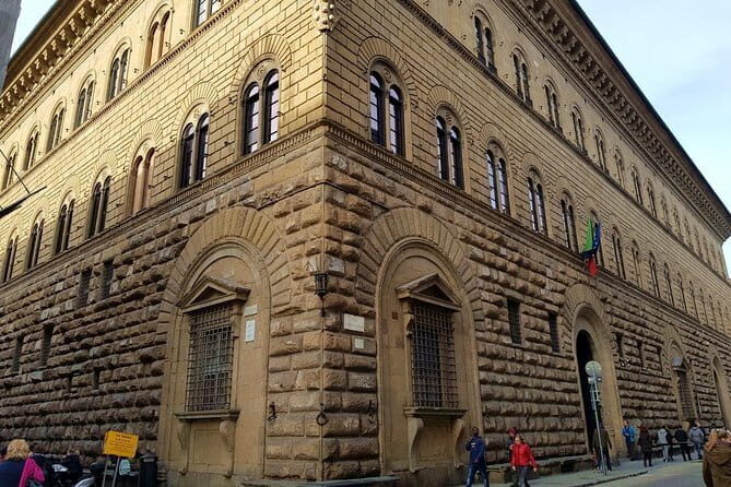 Private Medici Walking Tour  Discover Florences Royal Past - A Close-Up Look at the Itinerary