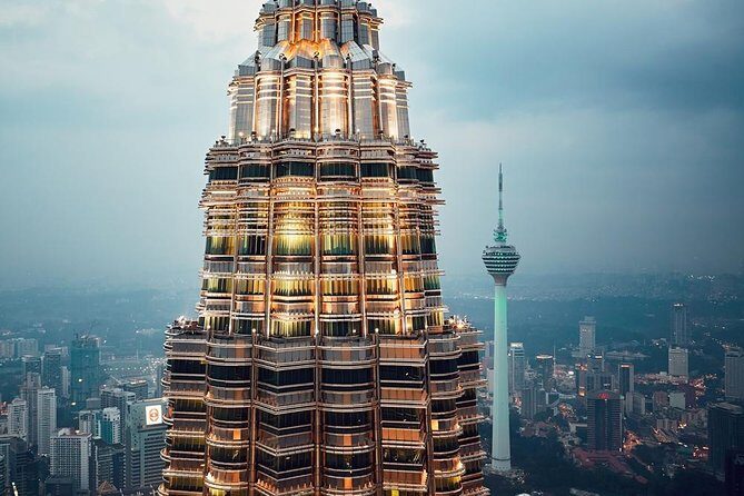 Private Night Tour: Petronas Twin Tower And Shopping - FAQs