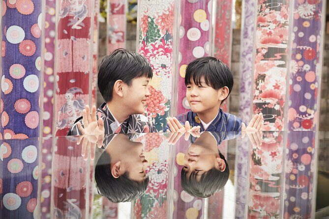 Private photo shoot & walk in Kyoto - Professional photo shoot - Who Will Love This Experience?