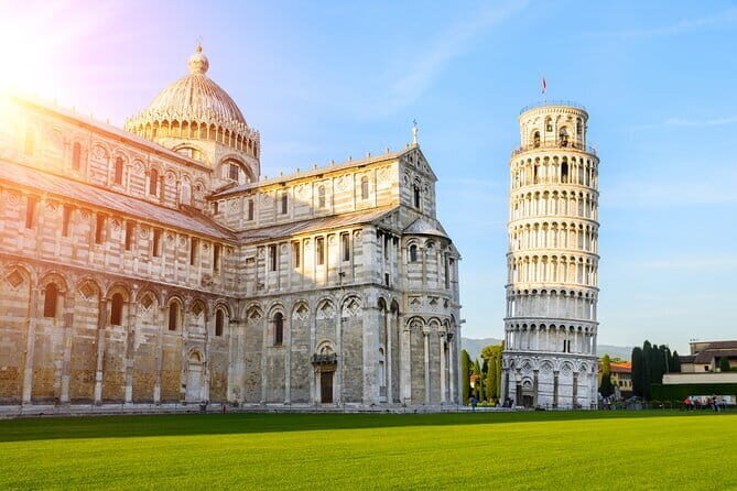 Private Pisa and Lucca Wine Tour from Florence - Analyzing the Value