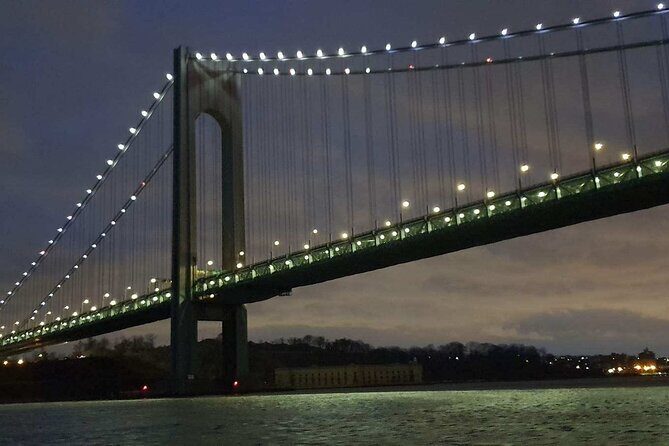 Private Sail Around New York City and The Statue of Liberty - The Value of a Private Sail in NYC