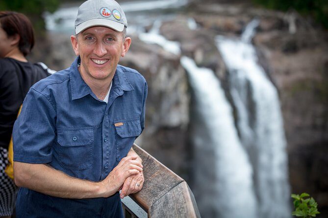 Private Snoqualmie Falls & Woodinville Wine Day Tour from Seattle - The Real Traveler Insights