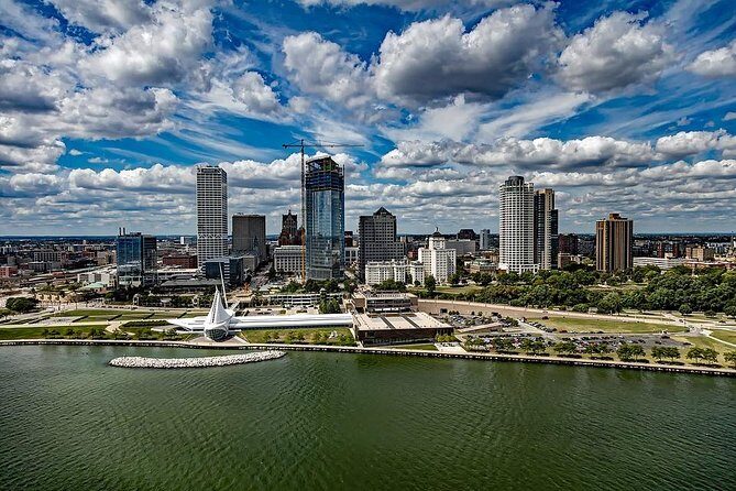 Private Sprinter from Milwaukee Airport MKE to Milwaukee City - Who Will Benefit Most?
