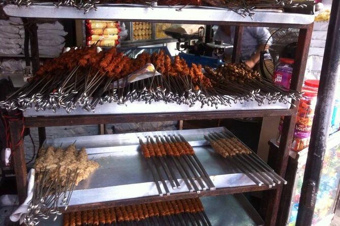 Private Street Food Tasting Tour with guide - In-Depth Look at the Itinerary