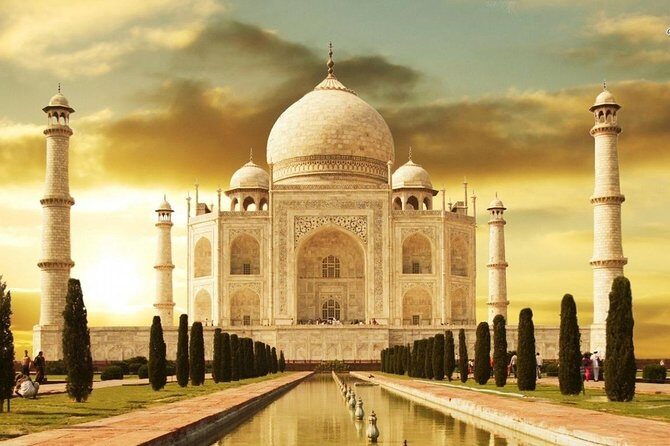 Private Sunrise tour of Taj Mahal and Agra fort - The Itinerary: How the Day Unfolds