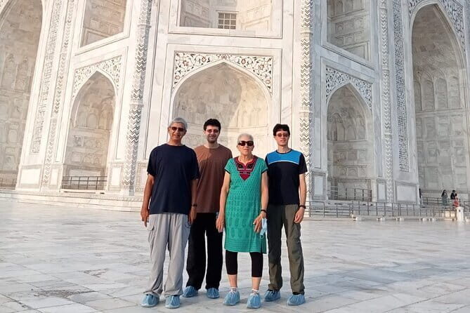 Private Taj Mahal Same Day Tour from Delhi by Car - Authentic Insights from Reviewers