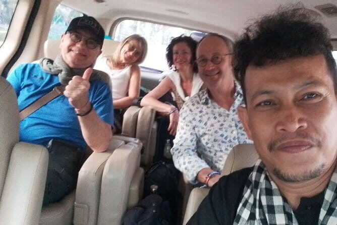 Private Taxi Service between Phnom Penh and Siem Reap - Detailed Itinerary Breakdown