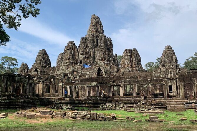 Private Taxi to Angkor Wat Temple with English Speaking Driver - Why This Tour Offers Great Value