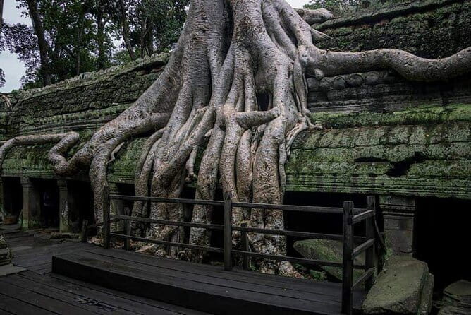 Private Tour-Angkor Complex Discovery - Considerations for Travelers