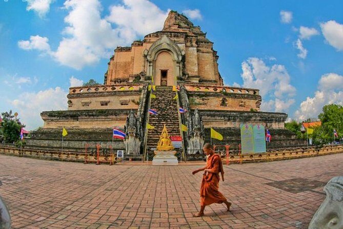 Private Tour: Chiang Mai City and Temples Tour in full Day Thailand - What Makes This Tour Stand Out?