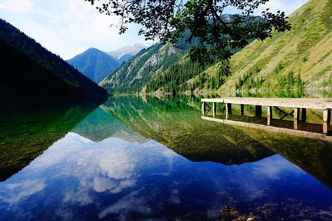 Private tour from Almaty 3 days Altyn emel /Charyn /Kolsay/Kaindy - Transportation and Group Size