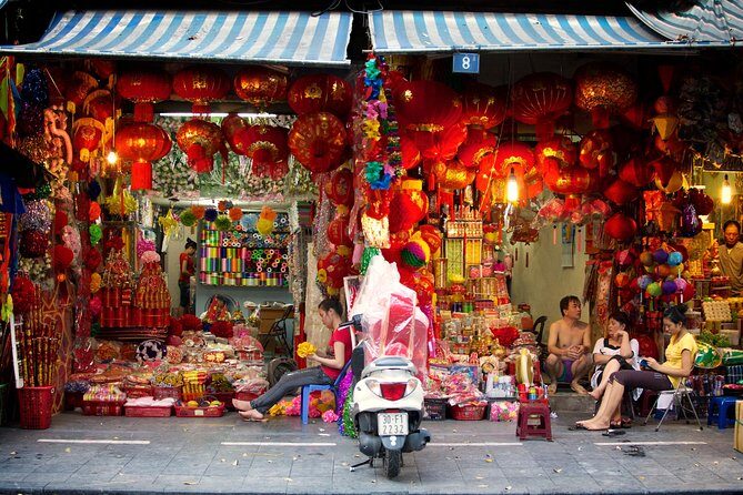 Private Tour: Hanoi walking street food tour in night - The Sum Up