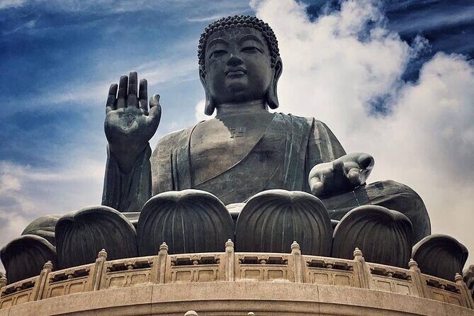 Private tour Lantau Island - Big buddha and Tai O Village - Who Should Consider This Tour?