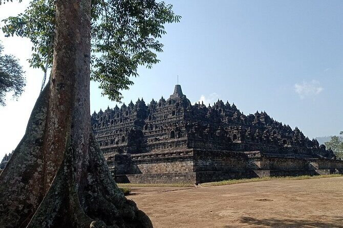 Private tour semarang pier to borobudur temple - The Journey to Borobudur: What to Expect