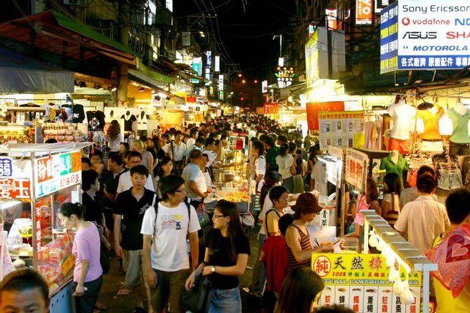 [Private Tour] Shilin Night Market Walking Tour With a Private Tour Guide (2-hr) - Sampling Taiwanese Cuisine