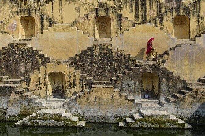 Private Transfer Agra To Jaipur Via Fatehpur Sikri & Chand Baori, Step Well - Who Would Benefit Most from This Tour?