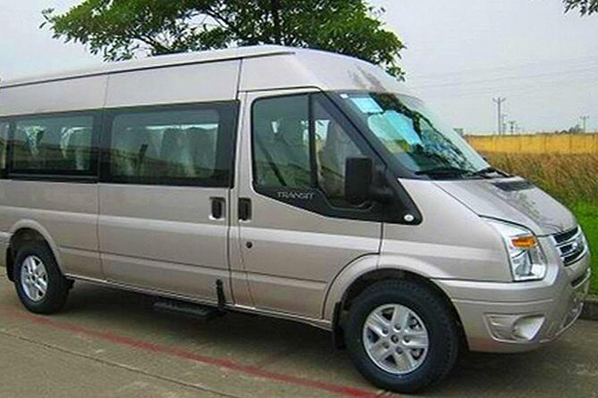 Private transfer between Hanoi Airport (HAN) and Hanoi Old Quarter - The Route and Duration