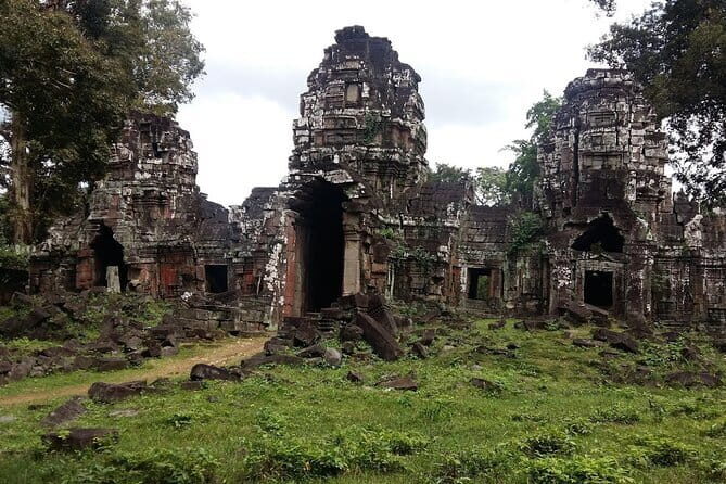 Private transfer by Car & Minivan from Siem Reap to Phnom Penh - The Overall Value