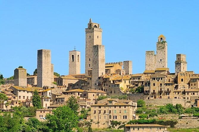 PRIVATE TRANSFER from Florence to Siena with stop in S Gimignano & Monteriggioni - What Travelers Say