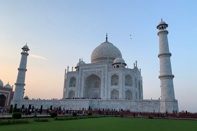 Private Transfer From Jaipur to Agra including Fatehpur Sikri - Why Travelers Love This Service