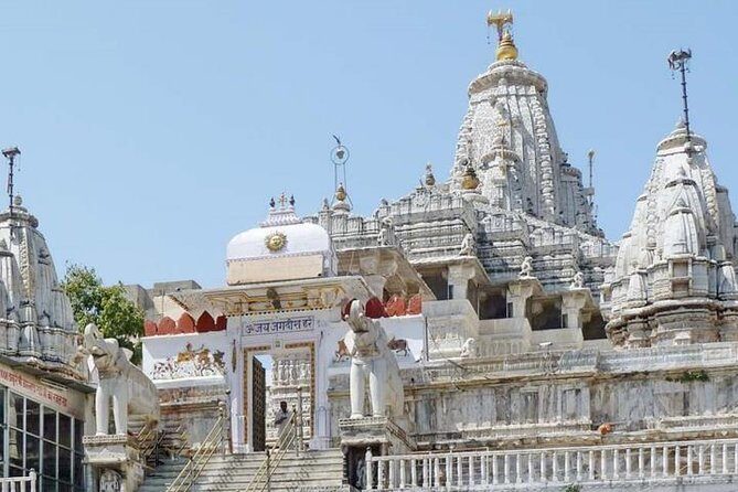 Private Transfer From Jodhpur To Udaipur Via Ranakpur Jain Temple - Analyzing the Experience: Is It Worth It?