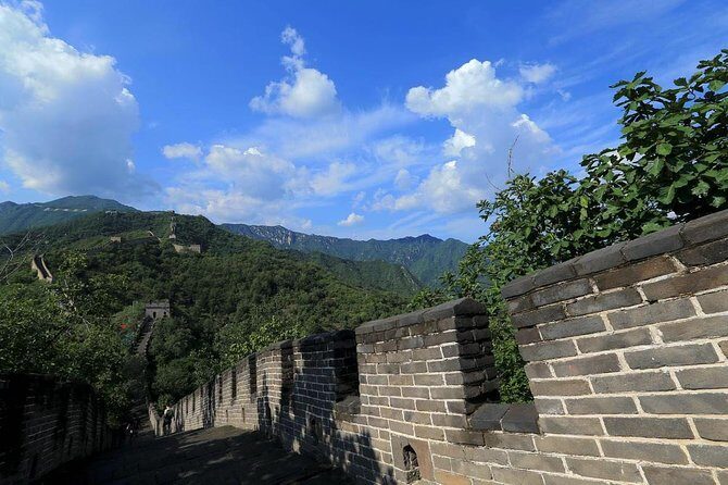 Private Transfer to Mutianyu Great Wall with professional driver - Who Would Love This Tour?