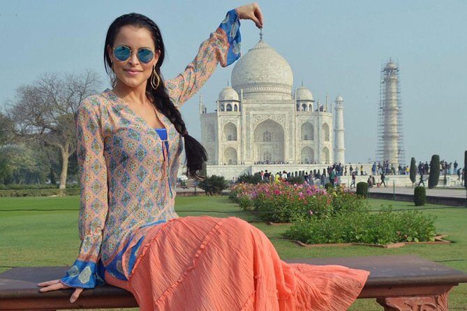 Private Trip : Sunrise Taj Mahal Tour From Delhi - Arrival and the Taj Mahal: Dawn’s First Light