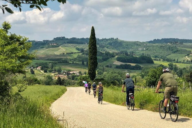 Private Tuscany Sunset Bike Tour - The Ride: A Visual Feast