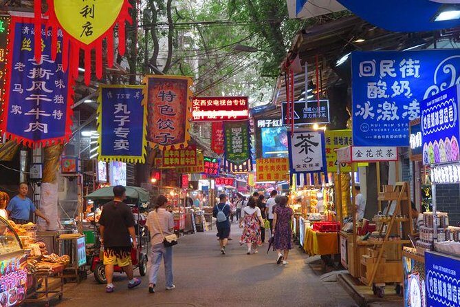 Private Xian Night & Food Tour by Tuk Tuk and Public Transportation - FAQs