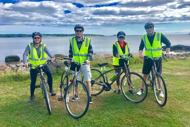 Public | Self-Guided Rental-5 Speed Bicycle | 3-hrs - A Deep Dive into the Portsmouth Self-Guided Bike Tour
