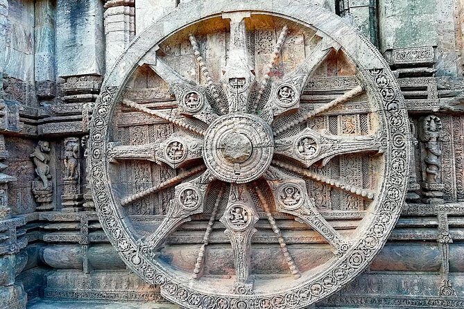 Puri Jagannath, Konark Sun temple, Pattachitra art in best of Odisha in 2 days - Logistics and Value
