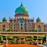 Putrajaya Boat Cruise, with Lunch, Prime Minister Office, Putra and Pink Mosques - Discovering Putrajaya: A City of Modern Marvels and Scenic Waterways