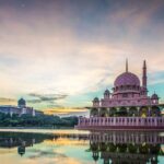 Putrajaya City Tour with Batu Caves & Sight Seeing Cruise - Discovering Putrajaya: An Overview