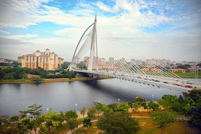 Putrajaya Open Air Tour from Kuala Lumpur with Sight SeeingCruise - Final Thoughts: Who Will Love This Tour?