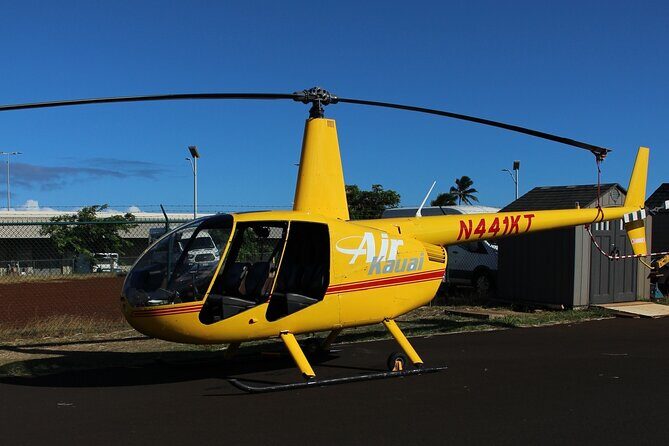 R44 Private Tour of Kauai Doors ON - Who Should Consider This Tour?