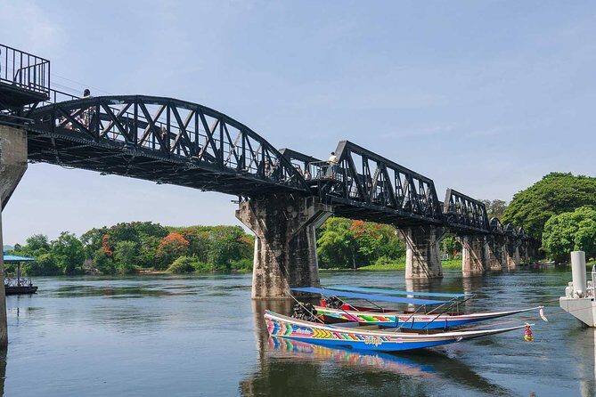 River Kwai Bridge and Floating Market Full-Day Combo - What Reviewers Say