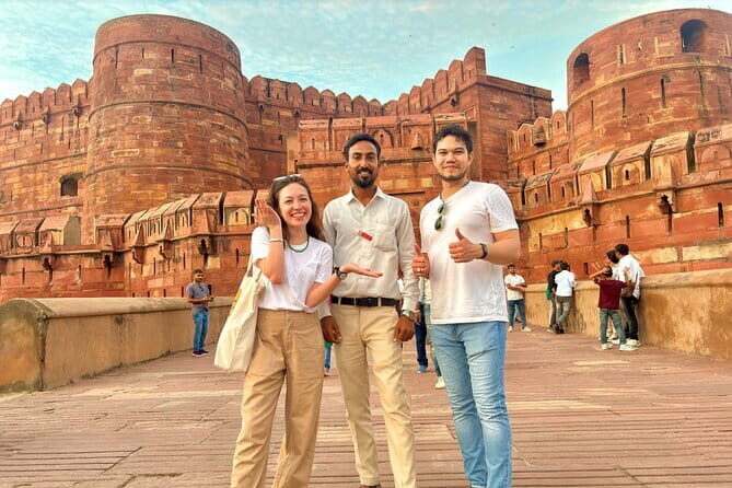 Same Day Taj Mahal, Agra Fort & Baby Taj Tour from Delhi by Car - A Relaxing Lunch Break at DoubleTree by Hilton Agra