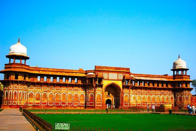 Same Day Taj Mahal and Agra Tour from Mumbai with Return Flights - How the Tour Unfolds