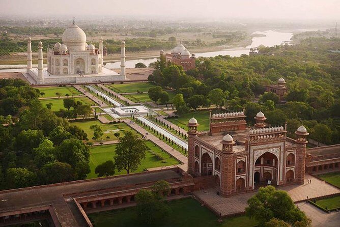 Same-Day Wonders: Taj Mahal & Agra Fort Tour from Hyderabad - What Makes This Tour Stand Out?