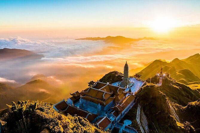 Sapa 2 Days 1 Night With Fansipan Mountain - First Impressions in Sapa