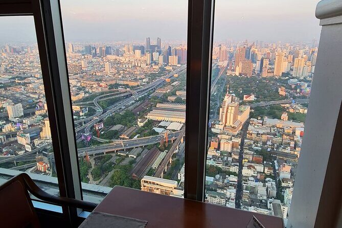 Seafood and Grill Buffet Dinner at Baiyoke Sky Hotel - Who Will Love This Experience?
