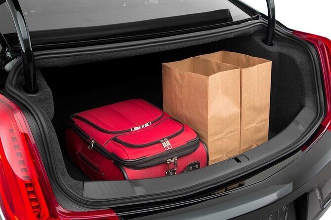Sedan Departure Transfer San Diego to San Diego Airport SAN - The Itinerary Breakdown