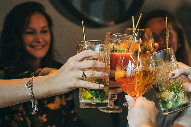 Self-Guided Bar Hunt: Go All Out in Greenville - How It Works