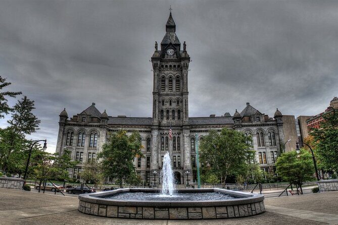 Self-Guided Buffalo Scavenger Hunt: Roaming Buffalo - The Sum Up