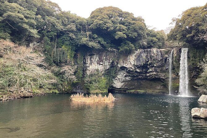 Seogwipo(The southern city of Jeju)City Walking Tours with Sunset - In-Depth Look at the Tour